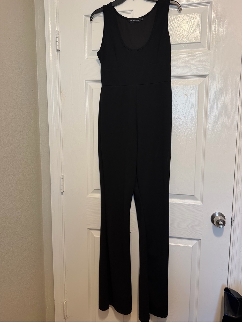 PrettyLittleThing Black Sleeveless Scoop-Neck Jumpsuit